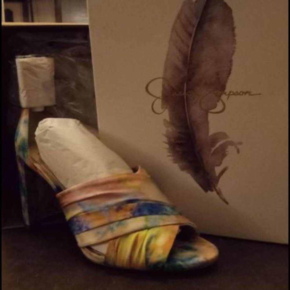 Jessica Simpson Sandels